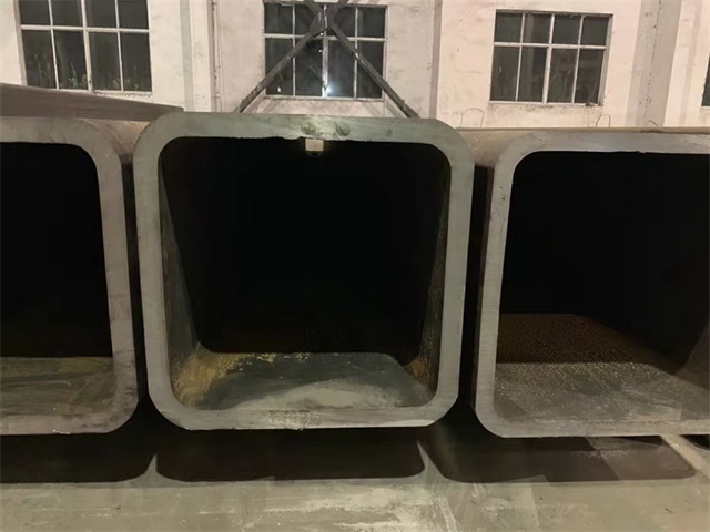 鞍山Q355大口径无缝方矩管_重型机械用
